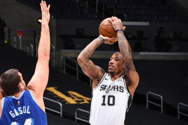 助球队争胜 助球队争胜