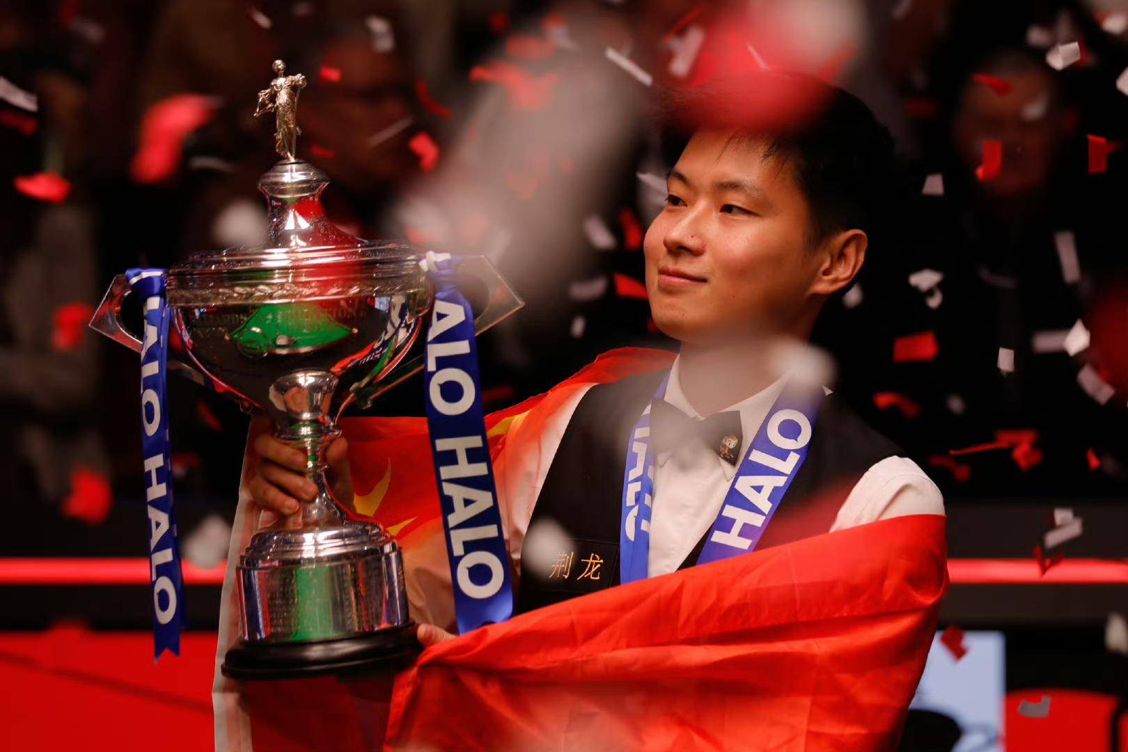 尤其是在上 尤其是在上